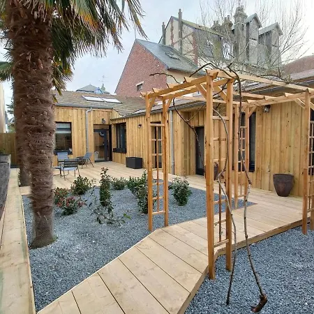 Holiday home Les Planches Proche Place Morny